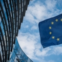 18 milliárd Forint közvetlen támogatás jön az Európai Uniótól azon cégeknek, kik árbevétele 30%-kal csökkent a 2020. március 1. és 2021. december 31. közötti időszakban vagy annak egy részében a 2019 azonos időszakához képest.